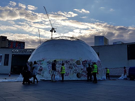 5 set up the Millenium (Place) Dome