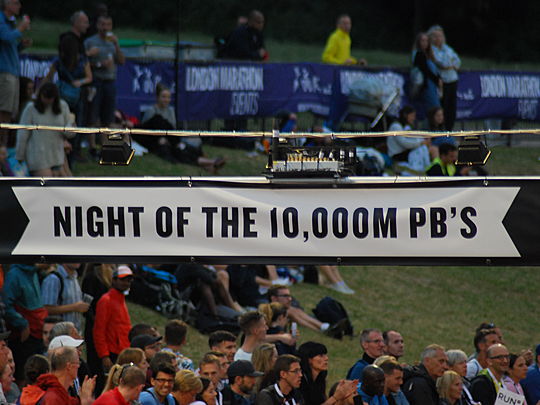 Night of the 10000m PB's