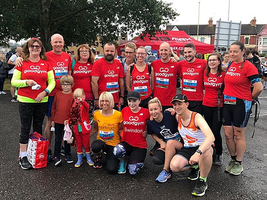  Raindrops keep falling on my head, but that doesn’t mean WE WON’T SMASH SWINDON HALF MARATHON!