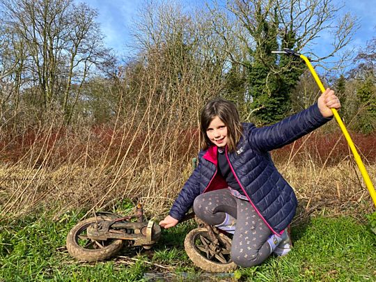 Litter Picker Power along the river Yare (YEAH!) 