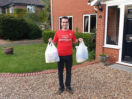 Food drop for elderly neighbour 