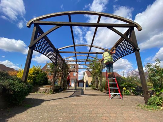 Community  Gardening at 'BEAU'-Thorpe! 