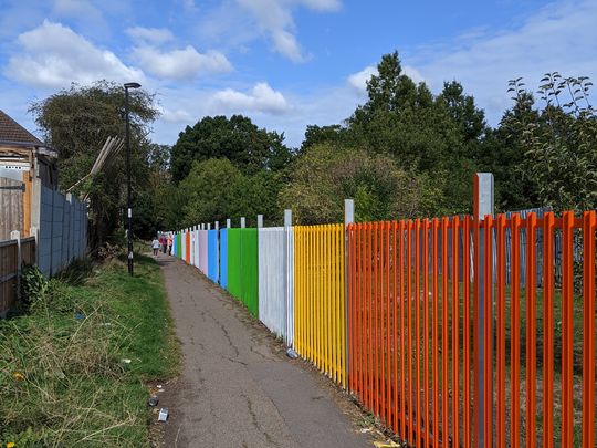 De-fence-ive manouvre