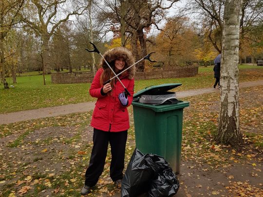 It wasn't a cheesy litter pick but there was a mask-a-pony...what a "deer" pun! 