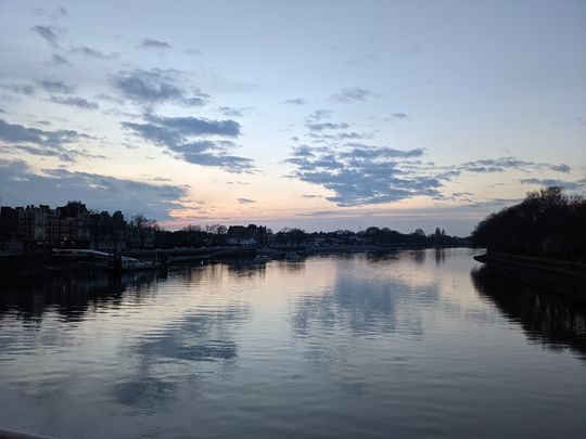 Salmon fishing in the Thames