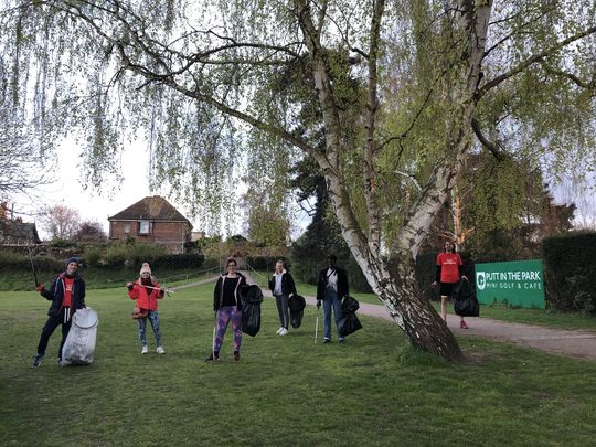 Plenty of picking and prattling in the park