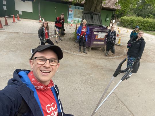 Litter picking is easy... you pick it up as you go along!