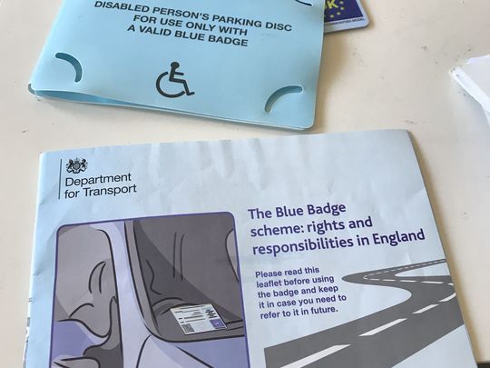 I'm blue badge ba dee da ba da oh da ba di da ba da, da ba dee da ba di