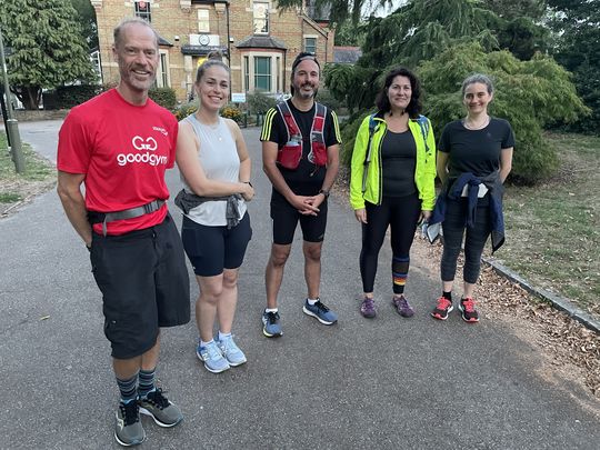 The Lavender Hill mob run to Friary Park