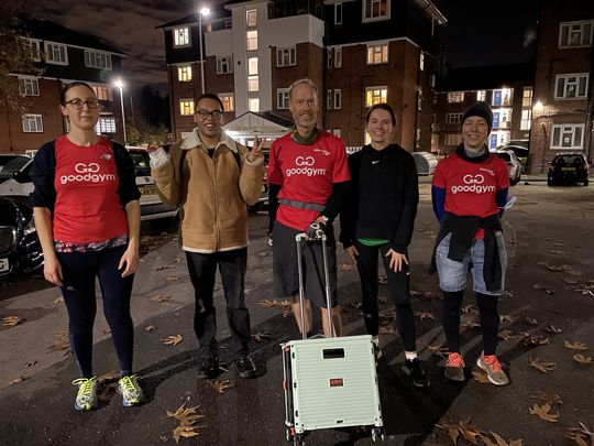 Goodgym barnet having a Claus-itive contibution to christmas help.