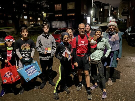 Jingle Miles: Spreading Cheer and Delivering Gear with GoodGym Barnet!