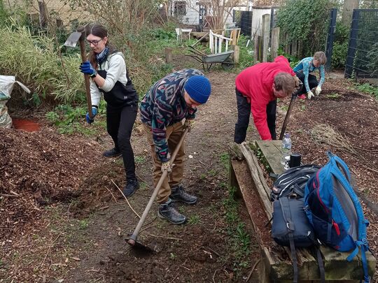 Keeping Thorlands Gardens neat and tidy