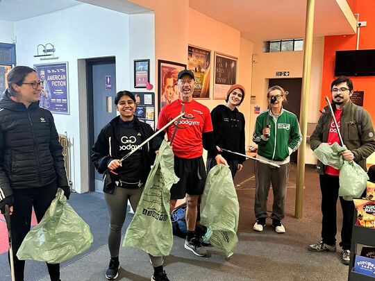 GoodGym, rain supreme over rubbish on the High Street