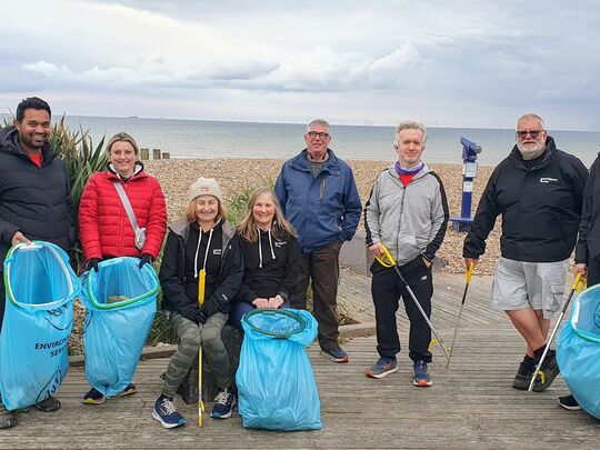 Life's a beach - Every litter helps 