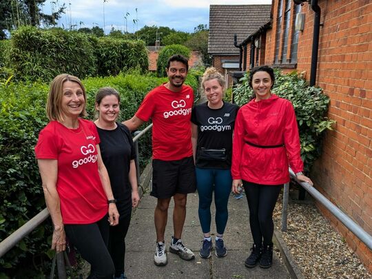 3/2 Odds That Everybody Meets At The Gardening Task, Best Hedge Your Bets...