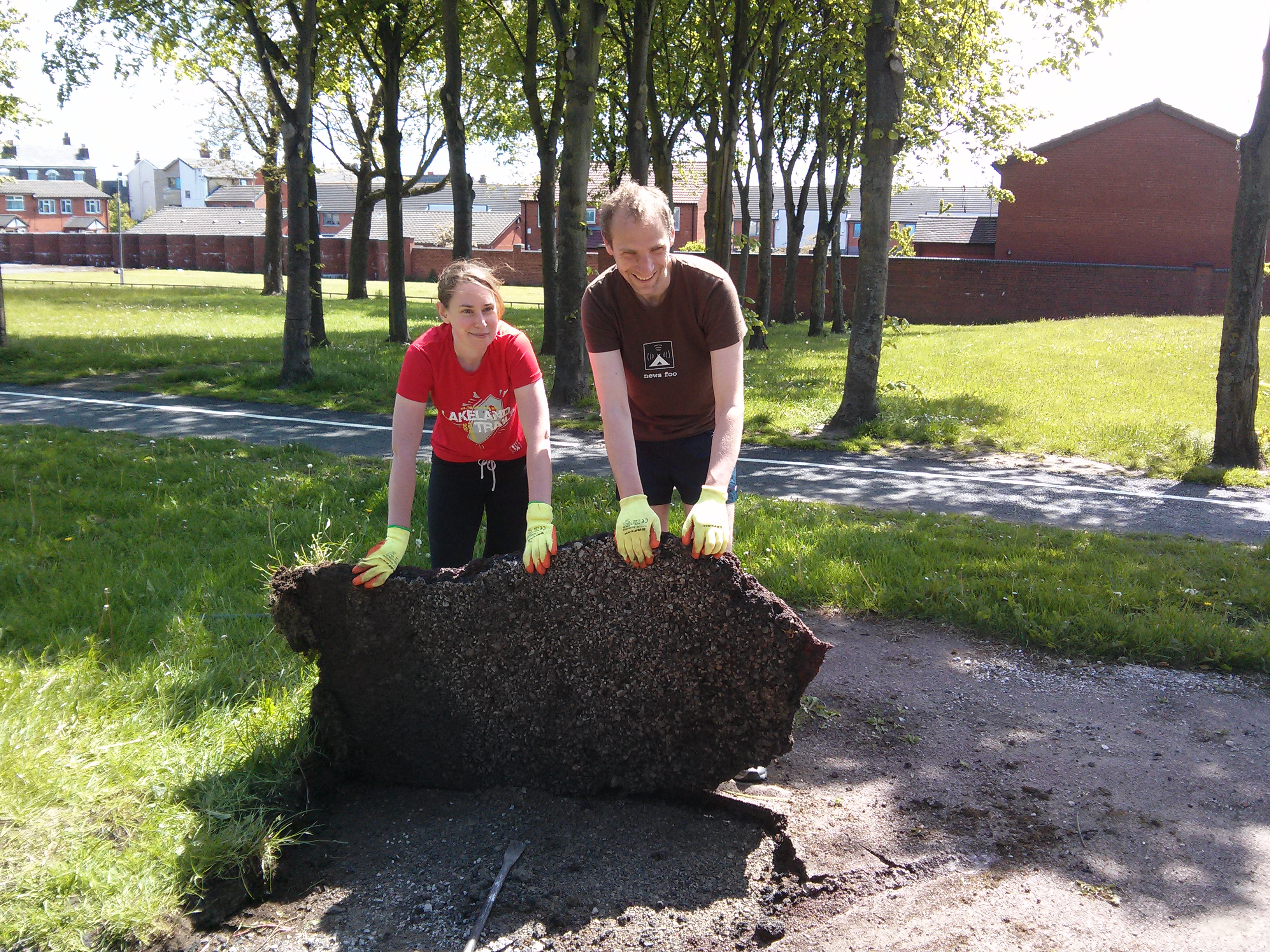 Tarmac lifting competitions and no broken toes