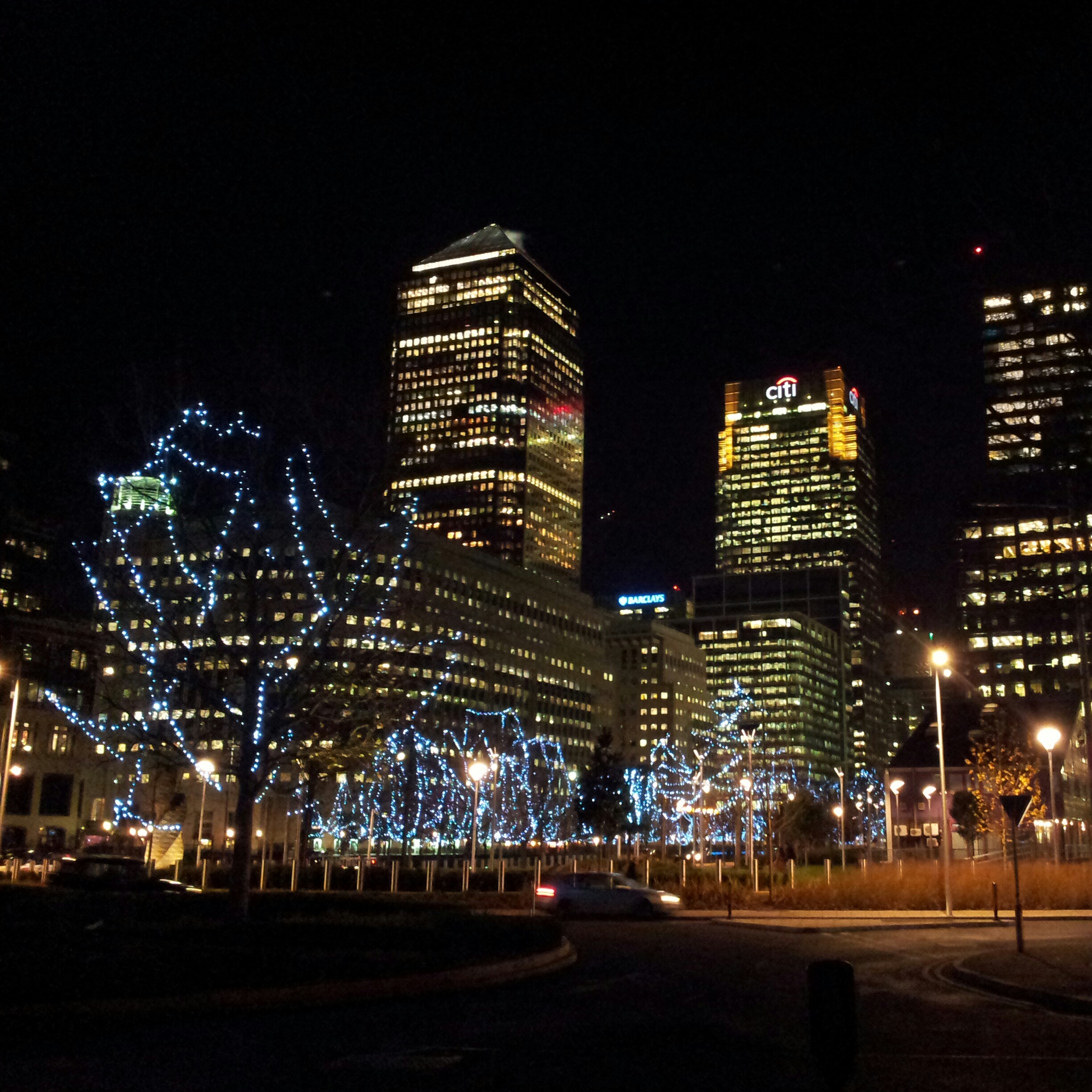 Runners work to light up St Johns Park