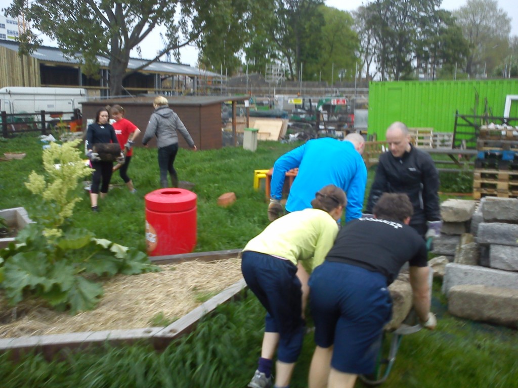 HEAVYWEIGHT LIFTING IN STEPNEY